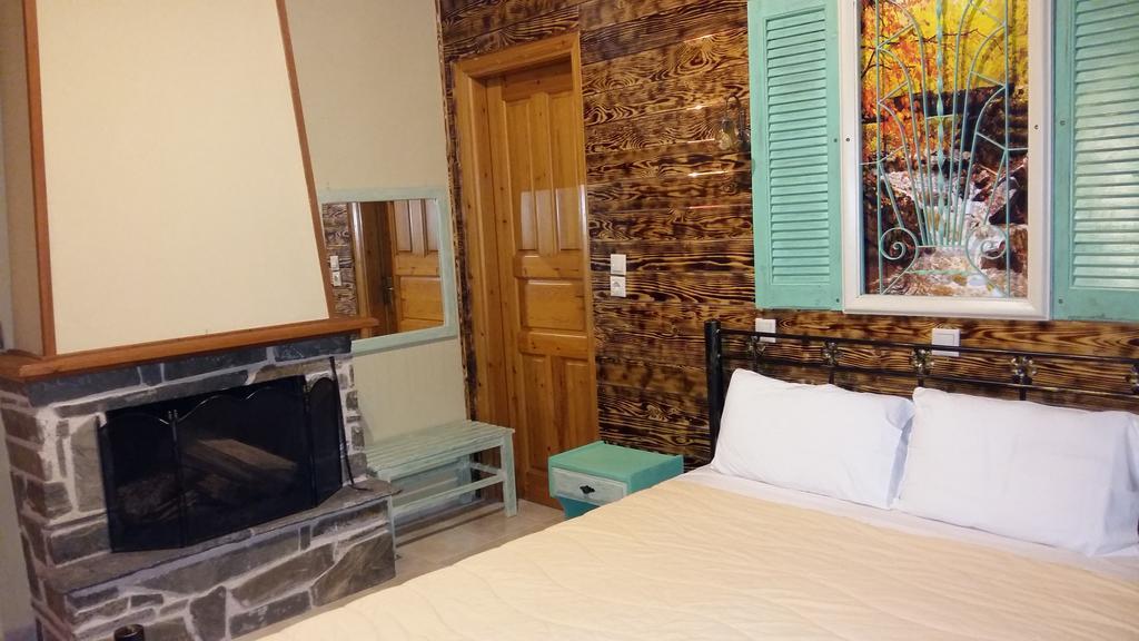 Hotel Mathes Klávsion Zewnętrze zdjęcie
